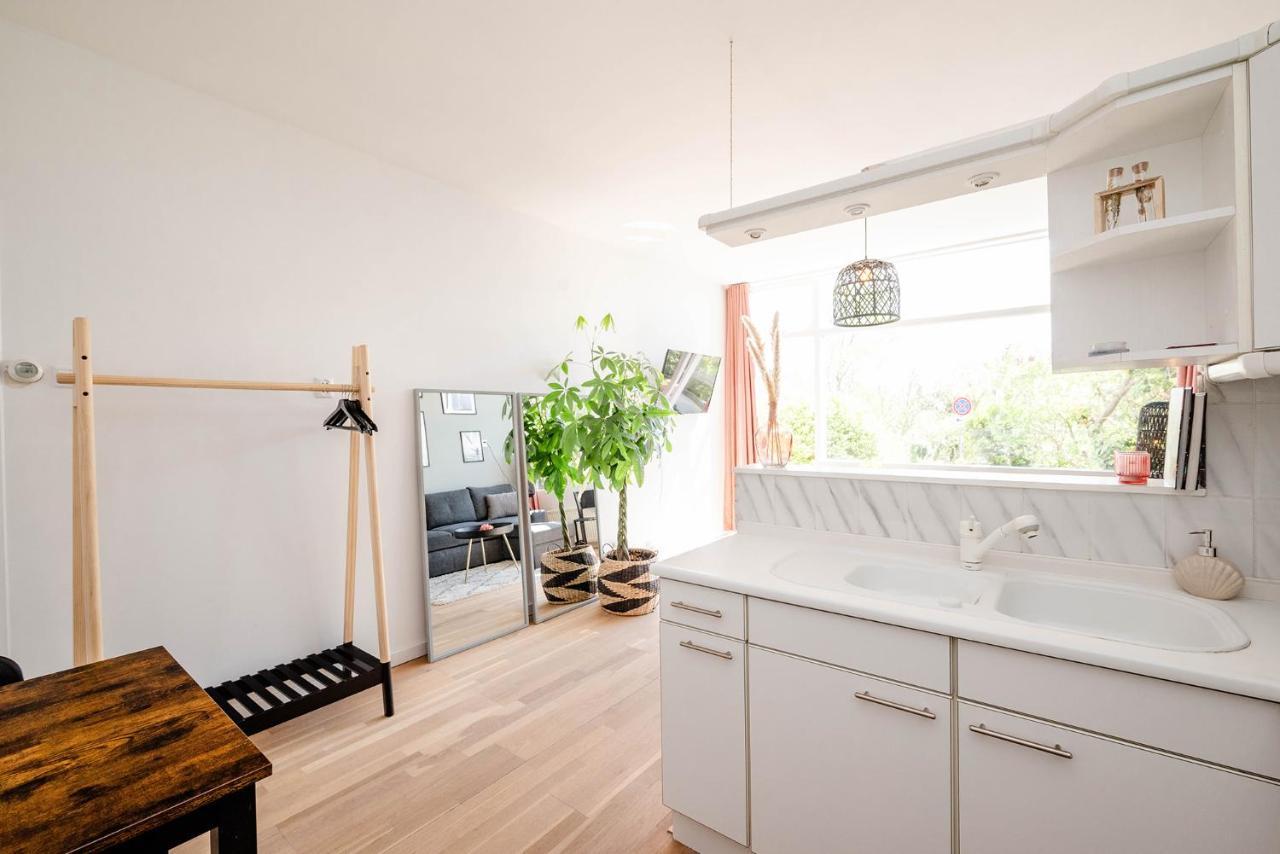 Amsterdam Beach Apartment 1, Private Garden Zandvoort Extérieur photo